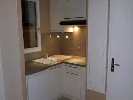 location appartement 1 pièce 30 m² à thionville (57100)  650 €