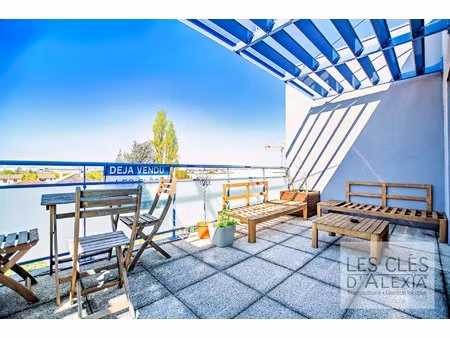 appartement t3 avec terrasse de 24m² + garage