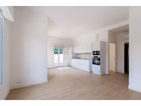 nice bas cimiez  élégant 4 pièces rénové et climatisé avec terrasse  jardin  cave et garag