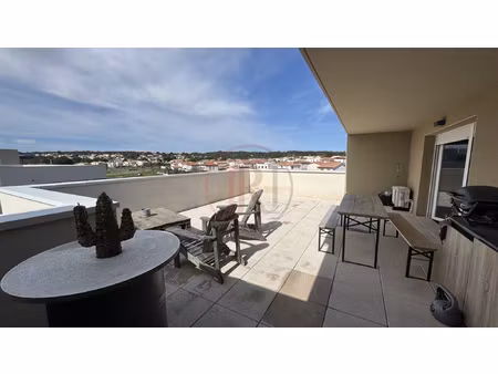 t3 dernier étage terrasse spectaculaire de 45 m2