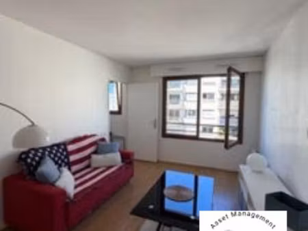 charmant studio - courbevoie