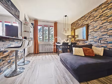 t2 rénové avec vue dégagée