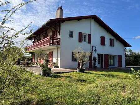 appartement t4  villefranque  vue rhune