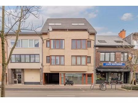 handelsruimte/kantoorruimte te koop in centrum willebroek