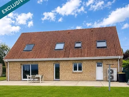 a bavinchove  à proximité d'hazebrouck et cassel