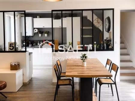 maison de centre bourg  agréable  prête à vivre