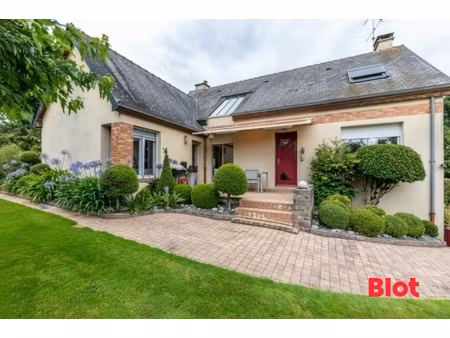 a vendre par blot immobilier - maison 4 chambres - terrain 2396 m² - guipry-messac