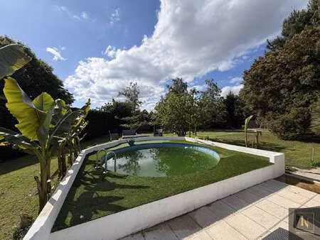 vente maison piscine à la bernerie-en-retz (44760) : à vendre piscine / 175m² la bernerie-