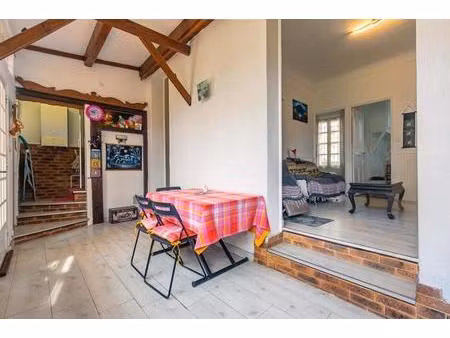 viager occupé 100 % bouquet · maison de ville rénovée avec cour privative · la seyne proch