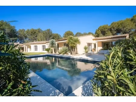 référence : 6728-ska - superbe domaine arboré avec maison d’amis et piscine aux portes d’a