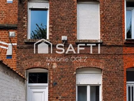 maison de ville idéalement située