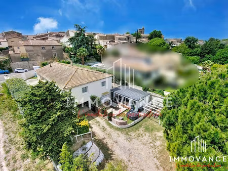 propriété de 195m2 avec t2  grand garage