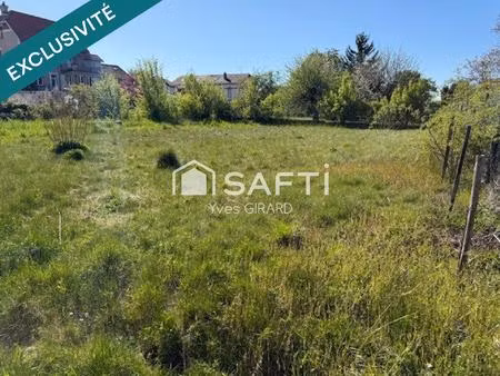 profitez de ce beau terrain de loisir pour les beaux jours