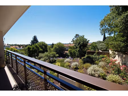 vente appartement 5 pièces 125 m² nîmes (30000)