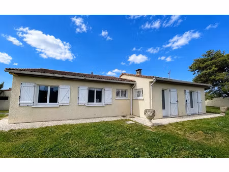 location maison  109 m² t-5 à pexiora  1 200 €