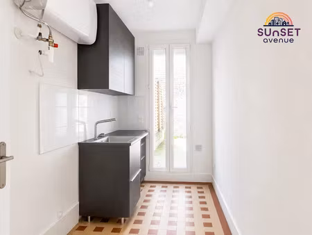 location meublée appartement 2 pièces 29.92 m² à aubervilliers (93300)  750 €