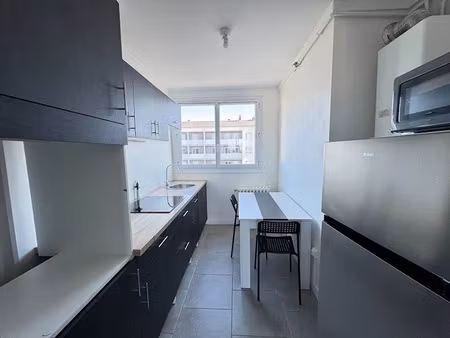 location meublée appartement 3 pièces 56.81 m² à trelaze (49800)  645 €