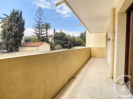 location appartement 2 pièces 42.12 m² à le cannet (06110)  800 €