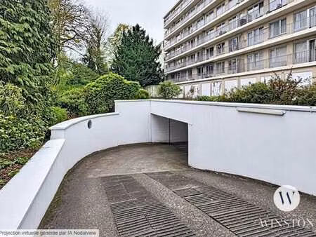 parking sécurisé à deux pas d’altitude cent