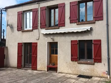 location maison 7 pièces 130 m² à bretigny-sur-orge (91220)  1 575 €