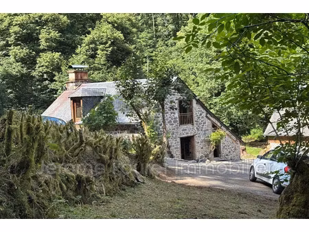 location maison 3 pièces 66 m² à egletons (19300)  618 €