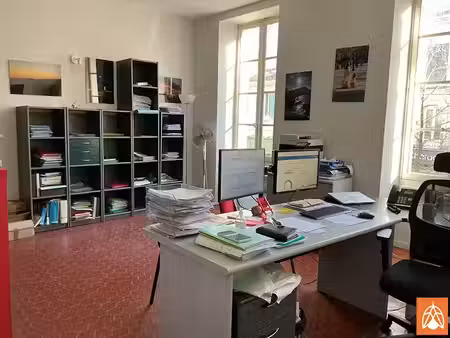 location locaux professionnels 0 pièces 53 m² à salon-de-provence (13300)  1 000 €