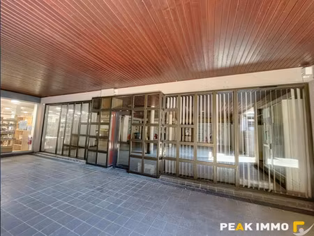 location locaux professionnels 0 pièces 101.95 m² à annemasse (74100)  1 890 €