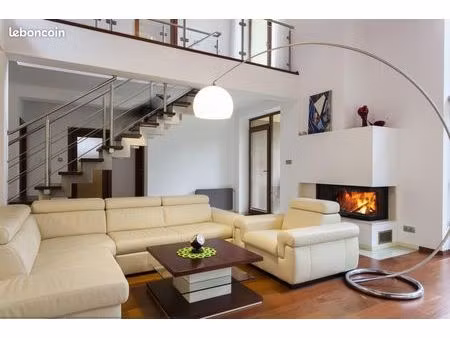appartement 5 pièces 105 m²