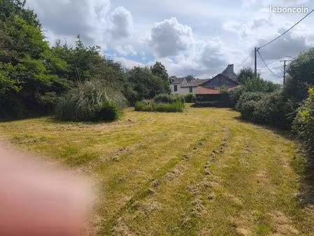 terrain constructible avec bâtiment de 60 m2