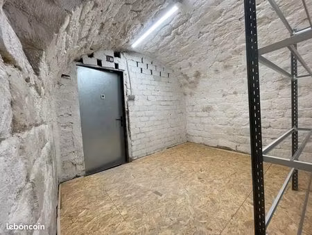 cave voûtée rénovée – 9 m² – paris 7e