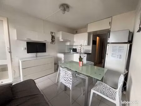 dispo 13-17/05 cap d’agde 6pers clim parking