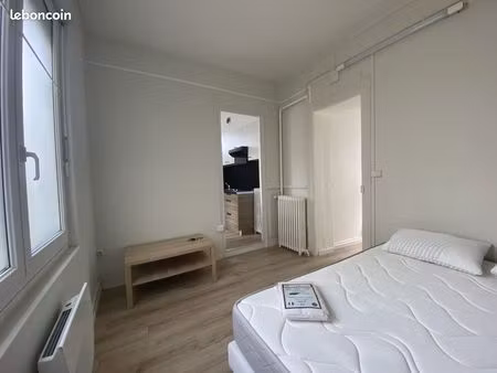 studio 1 pièce 23 m²