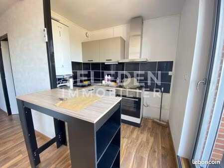 studio 1 pièce 26 m²