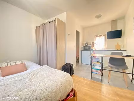 studio 1 pièce 15 m²