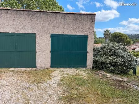 garage voiture le muy