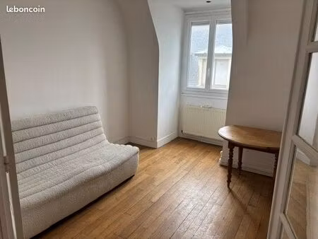 appartement meublé - 35 m² - vue mer et centre ville
