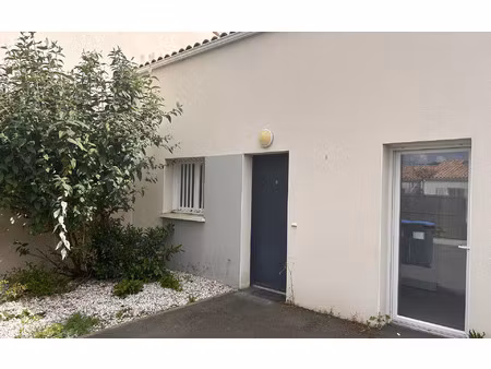 maison saint-xandre 86 m² t-4 à vendre  316 500 €