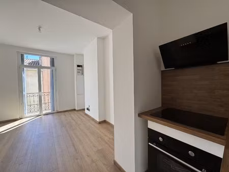 appartement t2 lumineux traversant avec balcons et cave