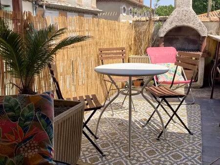maison avec garage et terrasse au coeur de la bastide