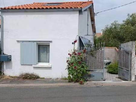 vente maison à l'aiguillon-sur-mer (85460) : à vendre / 36m² l'aiguillon-sur-mer