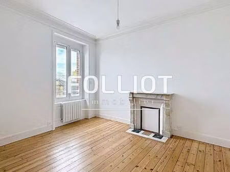 location appartement 3 pièces à granville (50400) : à louer 3 pièces / 49m² granville