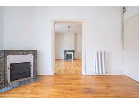 appartement t3 dans un immeuble haussmanien | angers centre