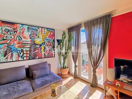 bel appartement t3 rénové avec balcons et garage