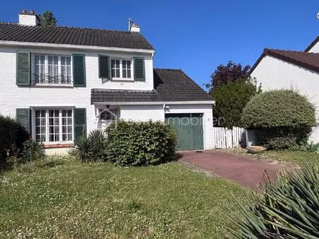 maison de ville de 106 m² à combs-la-ville