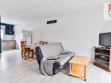 vente maison à landevieille (85220) : à vendre / 65m² landevieille