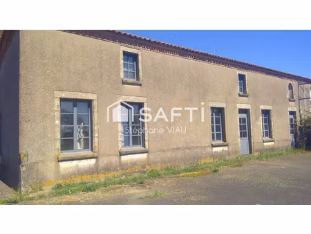 vente maison 5 pièces 180 m² maulévrier (49360)