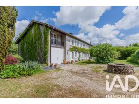 maison à misérieux (01600)