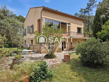vente maison 7 pièces 170 m² roussillon (84220)
