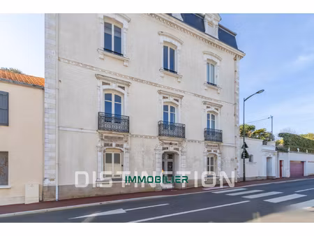 pornic - appartement 98m2 habitables - copropriété de stand