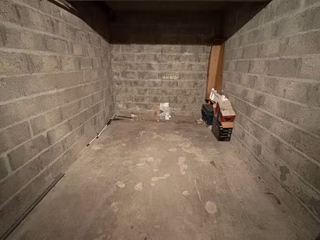 garage intra muros